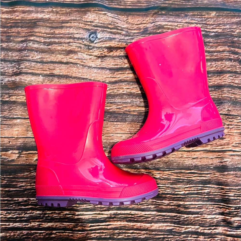 Toddler pink and purple rain boots